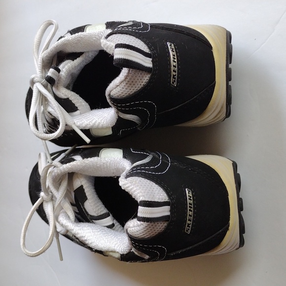 Sketchers Shape Ups Workout Sneakers R16-SK | Size 9.5 - Picture 4 of 8